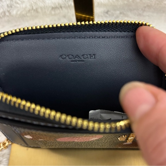 Coach Signature Canvas Cherry Print Zip Wallet Goldtone Chain with clip. ID slot - Picture 10 of 12